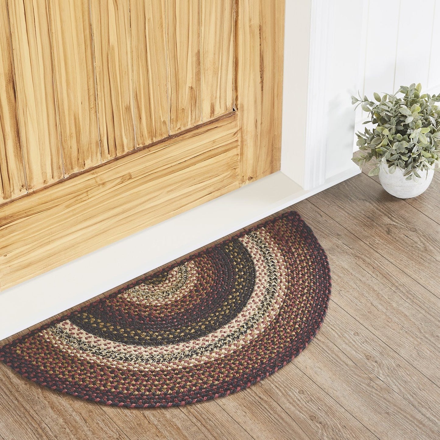 Beckham Half Circle Braided Rug 16.5x33" - with Pad