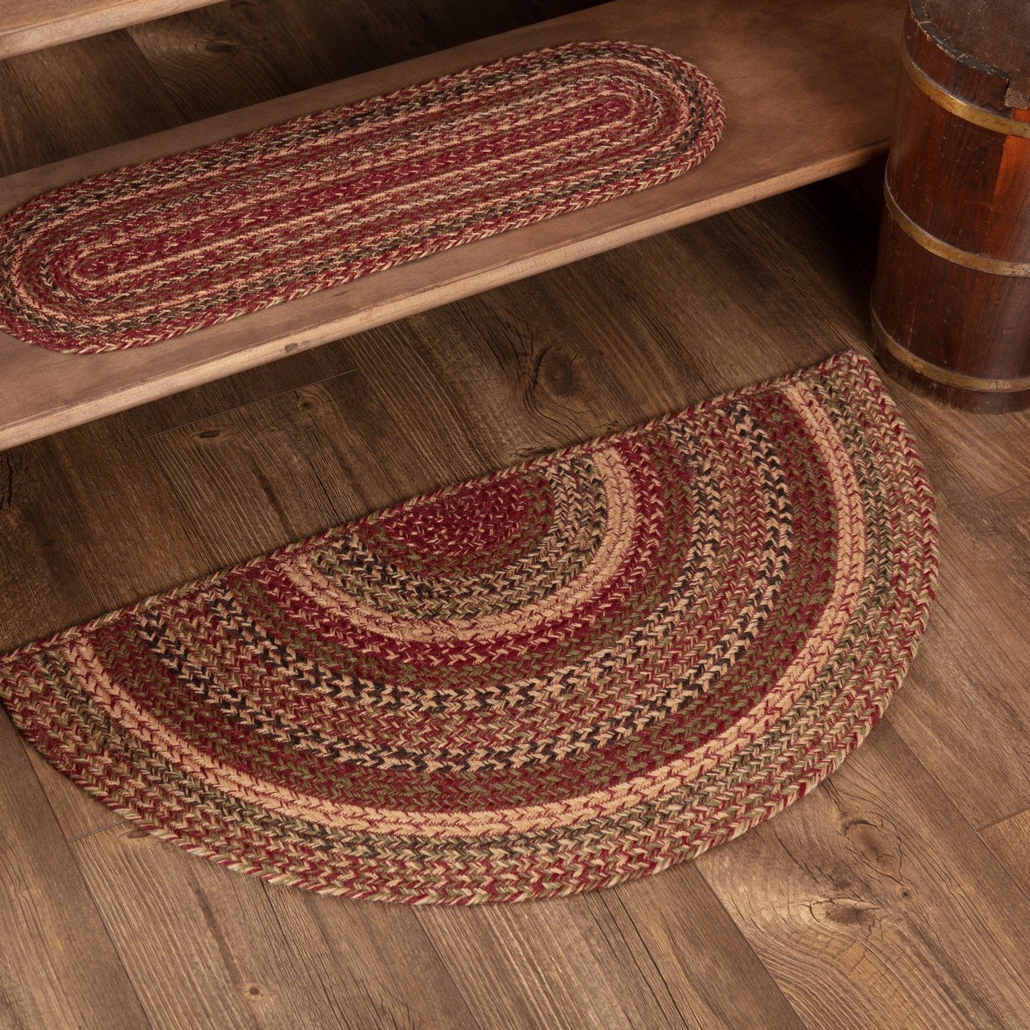 Cider Mill Half Circle Braided Rug 16.5x33"