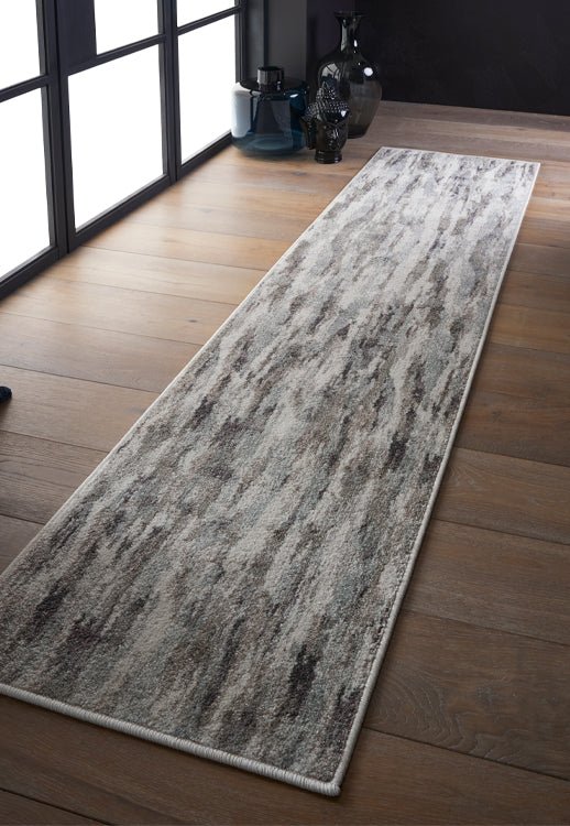 Sanford 8322W Runner Rug