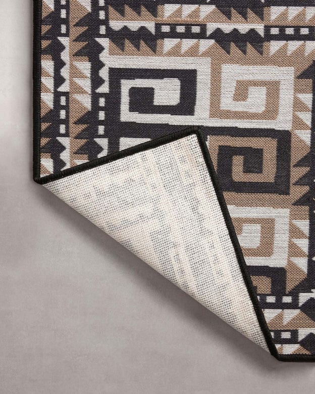 Ari Natural/Black Rug by Justina Blakeney® X Loloi