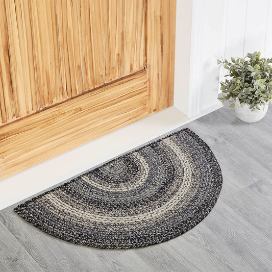 Sawyer Mill Black Half Circle Braided Rug 19.5x36" - with Pad