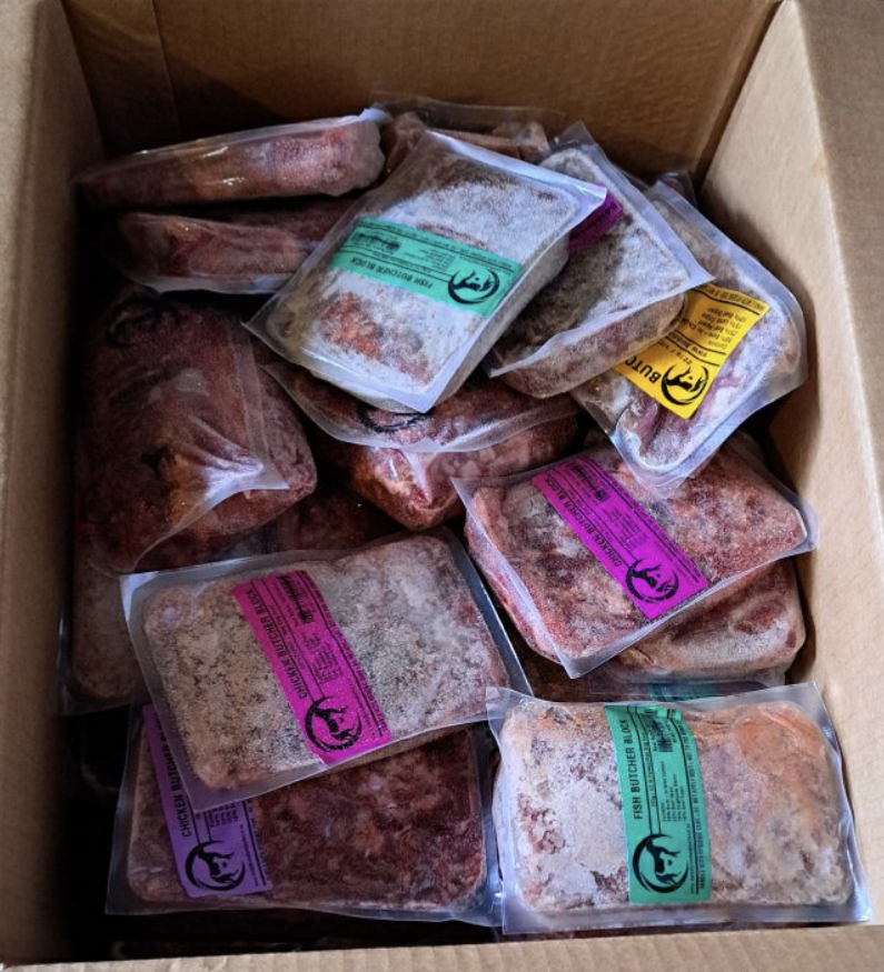 Buddies Pack of Strays for Dog – 30# Bulk Case – Various Size Portion