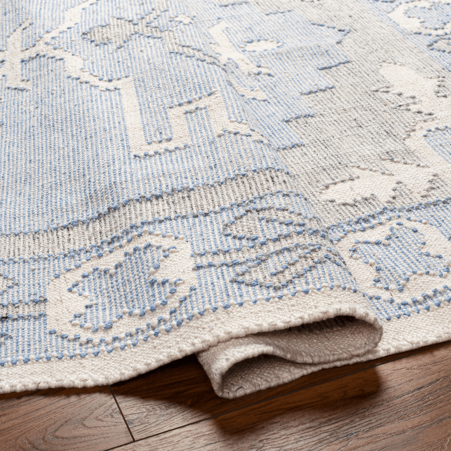 Bursa Blue & Cream Recycled PET Yarn Area Rug - Available in a Variety of Sizes