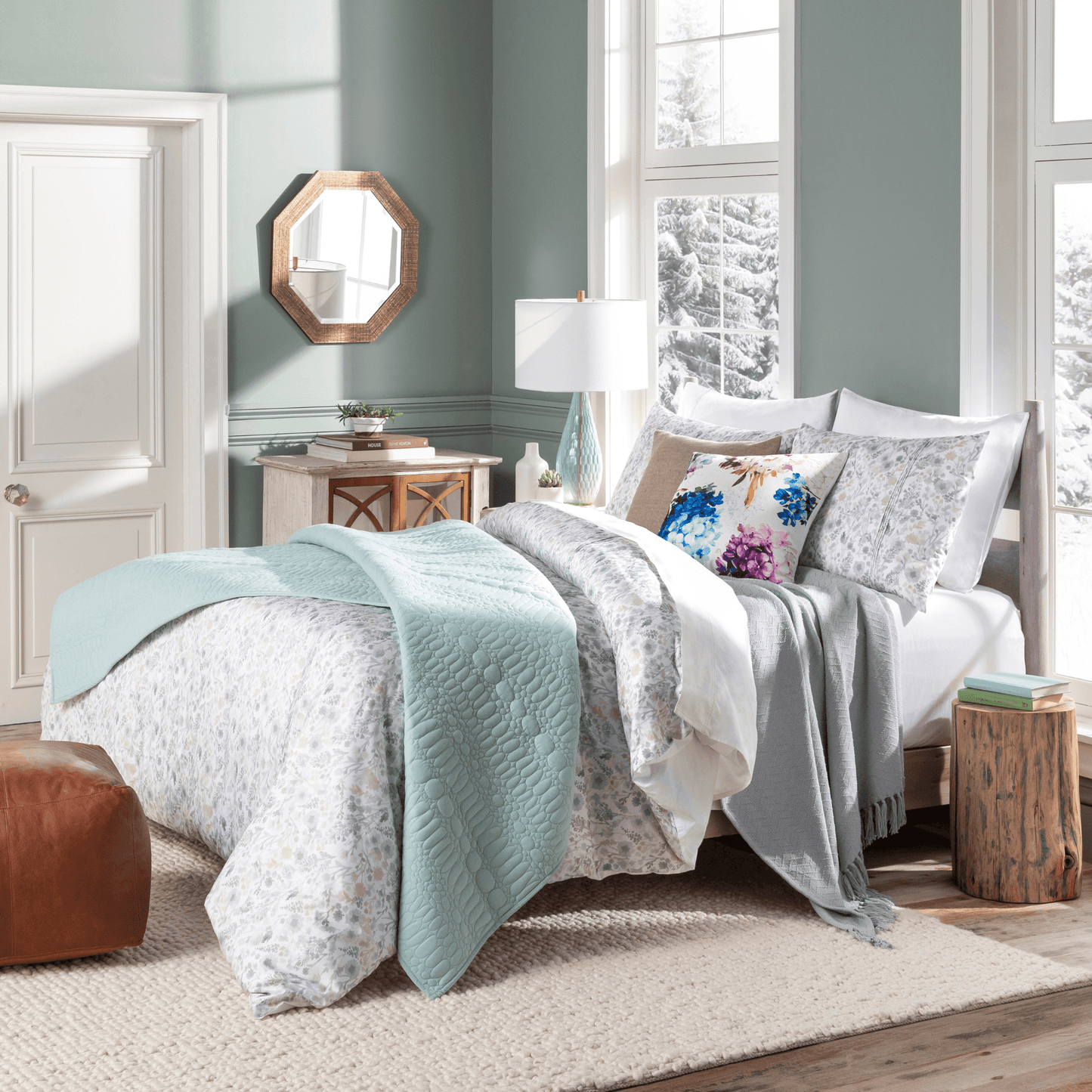 Como Ivory Hand Woven Wool Blend Area Rug - Available in a Variety of Sizes