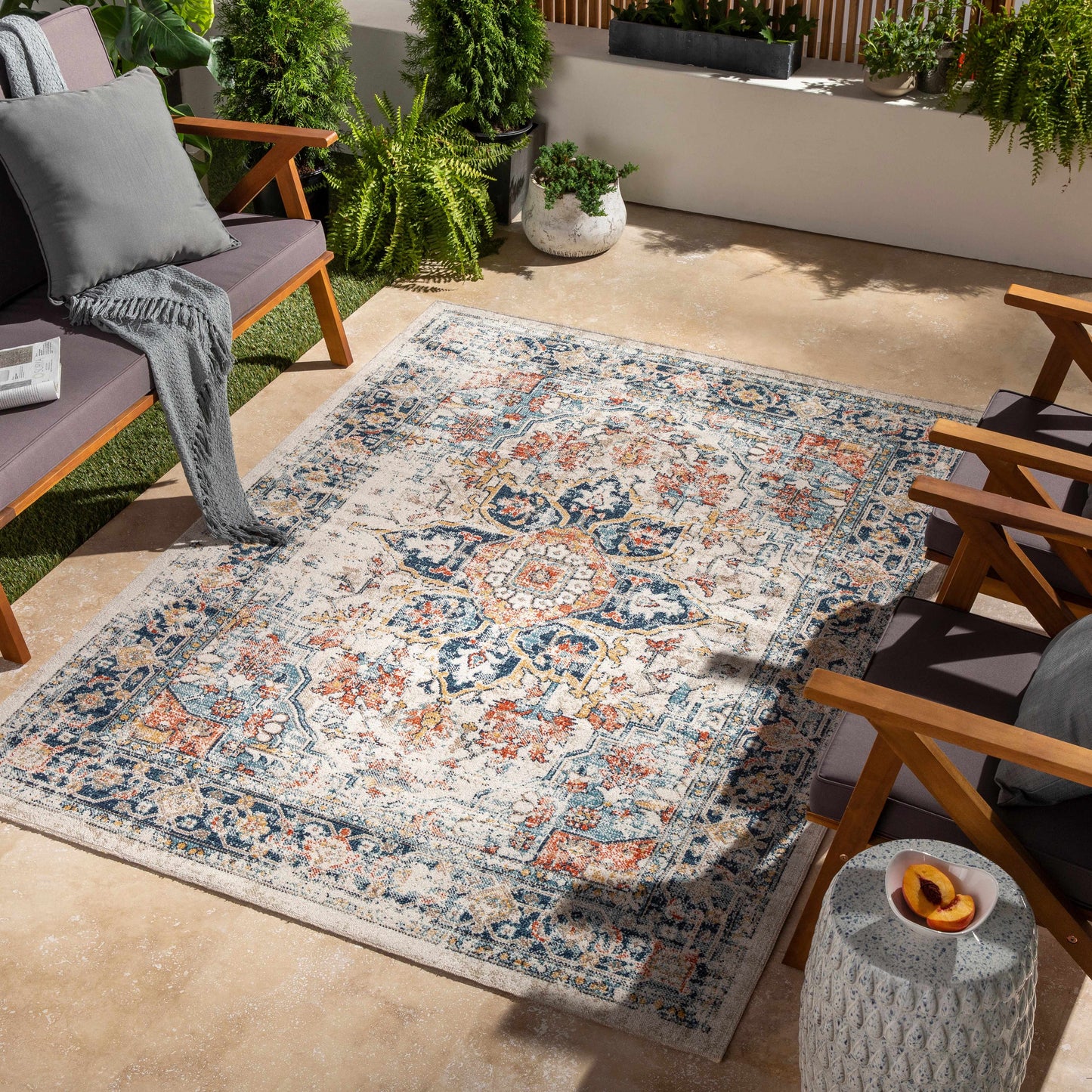 Ornate Distressed Outdoor Rug