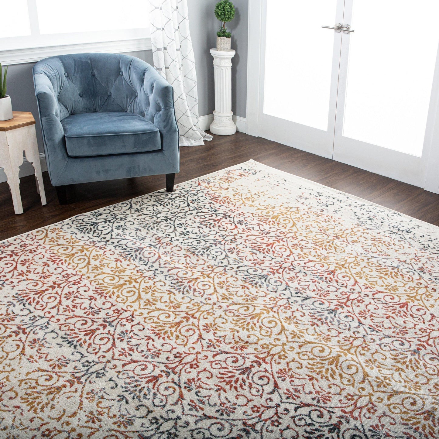 Ulani Contemporary Oriental Distressed Damask Rug